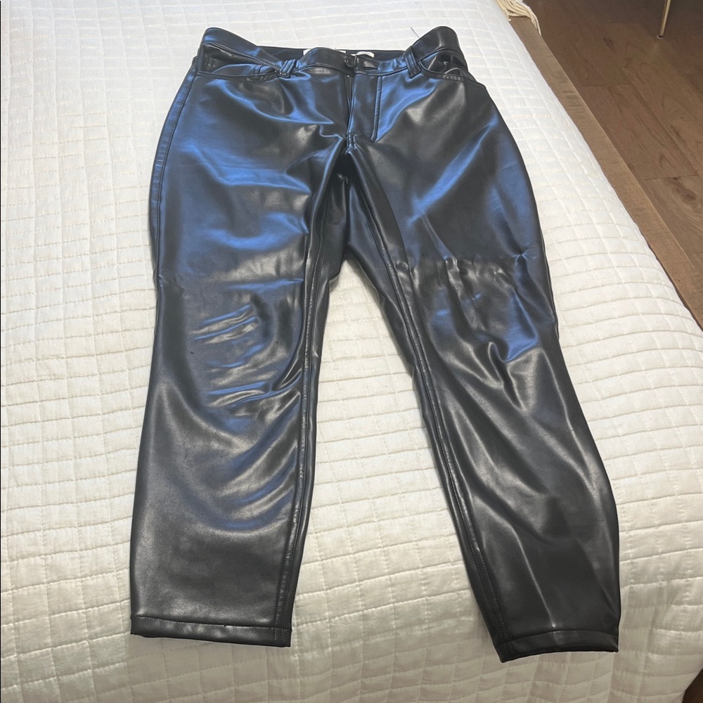 Abercrombie & Fitch Curve Love Black Faux Leather Pants